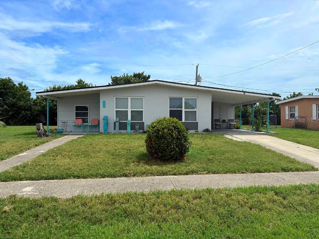 740 Floral Ln., Port Charlotte, FL 33952