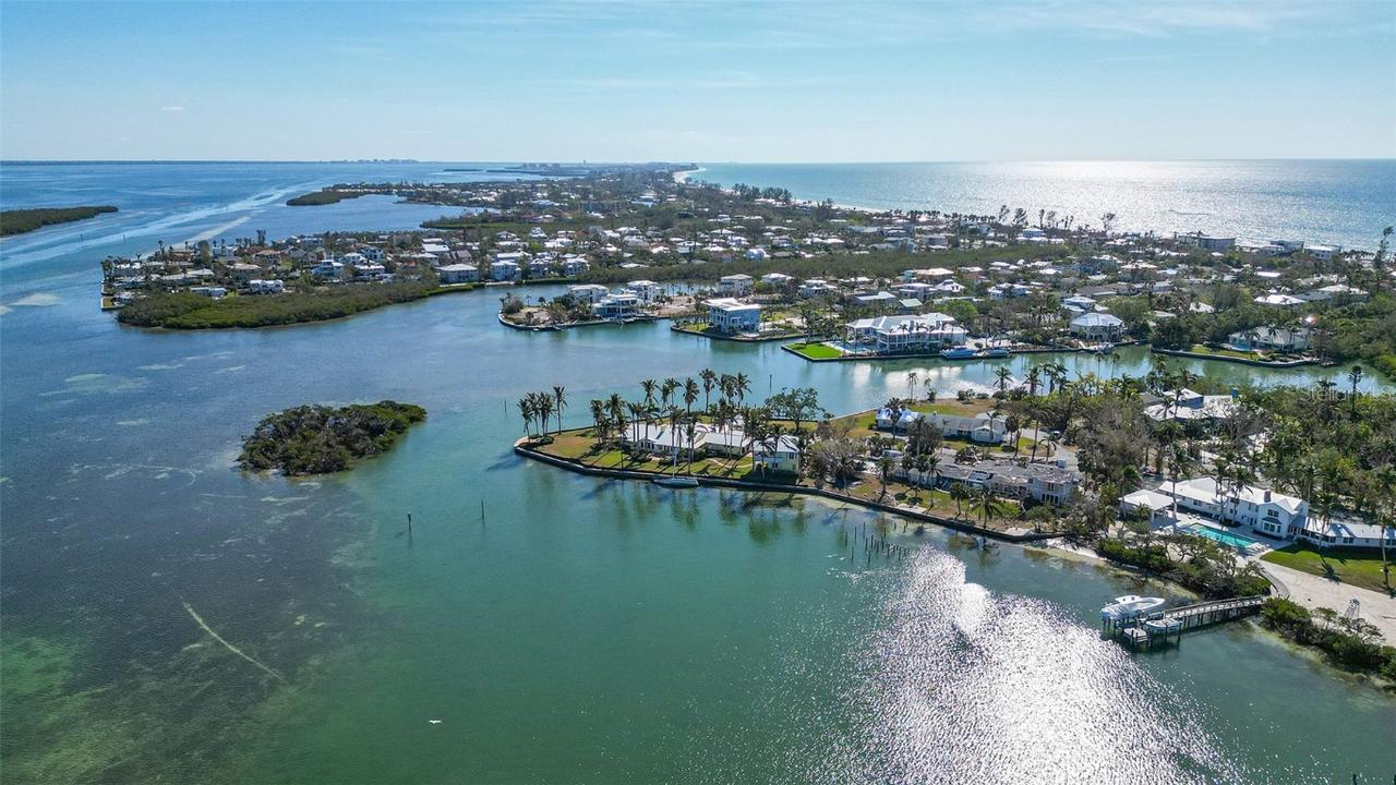 6516 Bayou Hammock Rd., Longboat Key, FL 34228