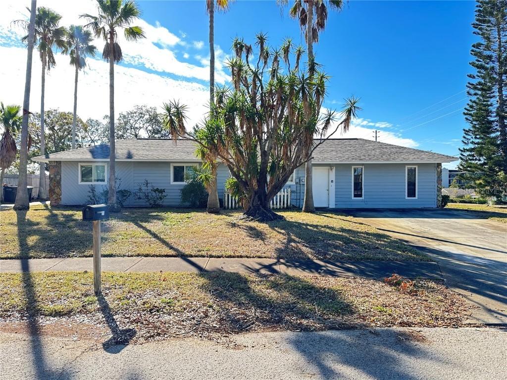 461 S Florida Ave., Tarpon Springs, FL 34689