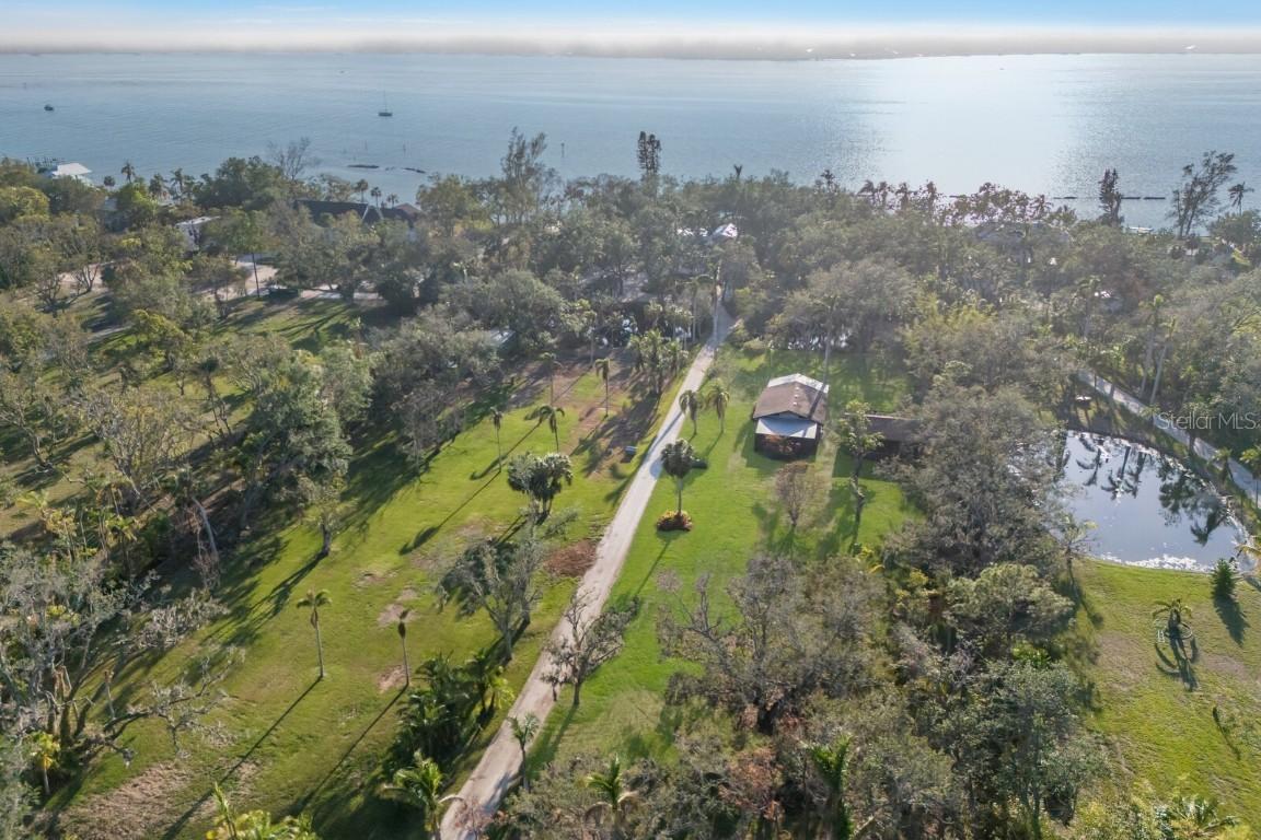 5519 17th St., Palmetto, FL 34221