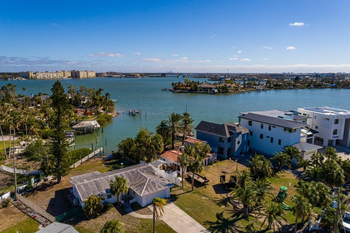 15815 Redington Dr., Redington Beach, FL 33708