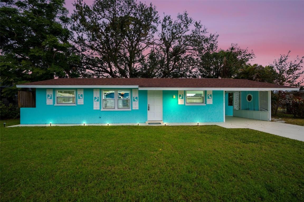 300 Coral Rd., Venice, FL 34293
