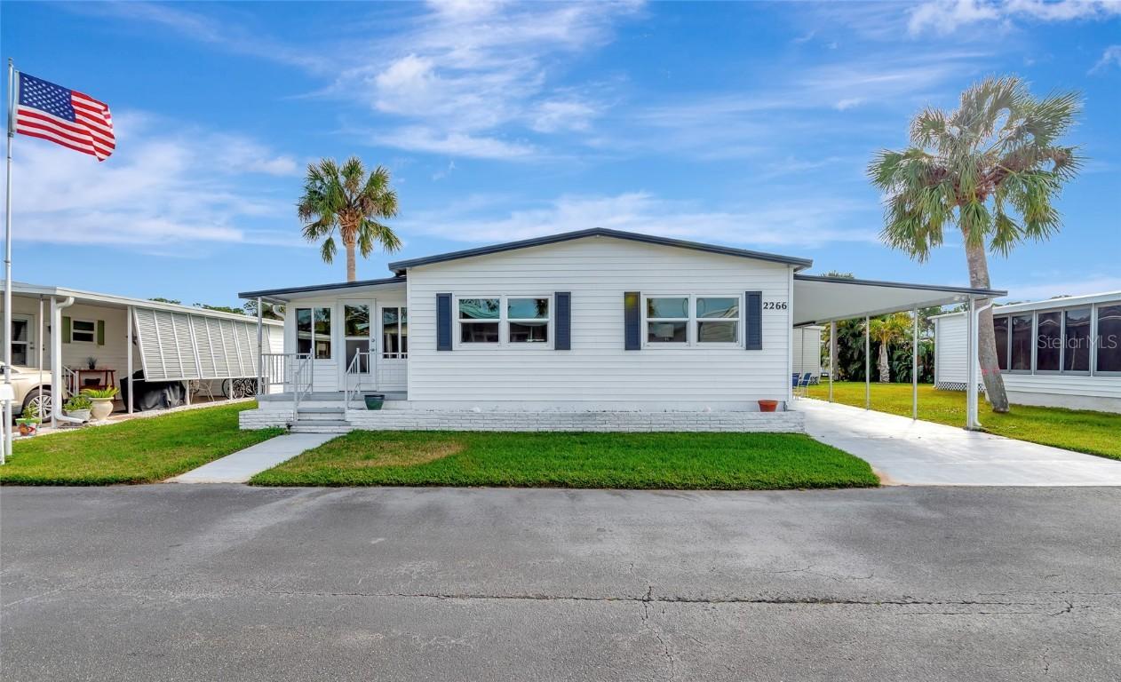 2266 Piazza Dr., Sarasota, FL 34238