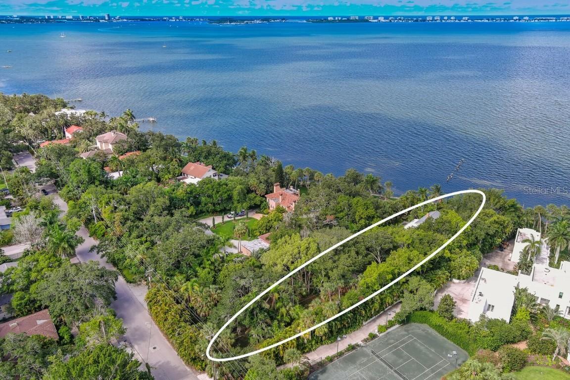 3301 Bay Shore Rd., Sarasota, FL 34234
