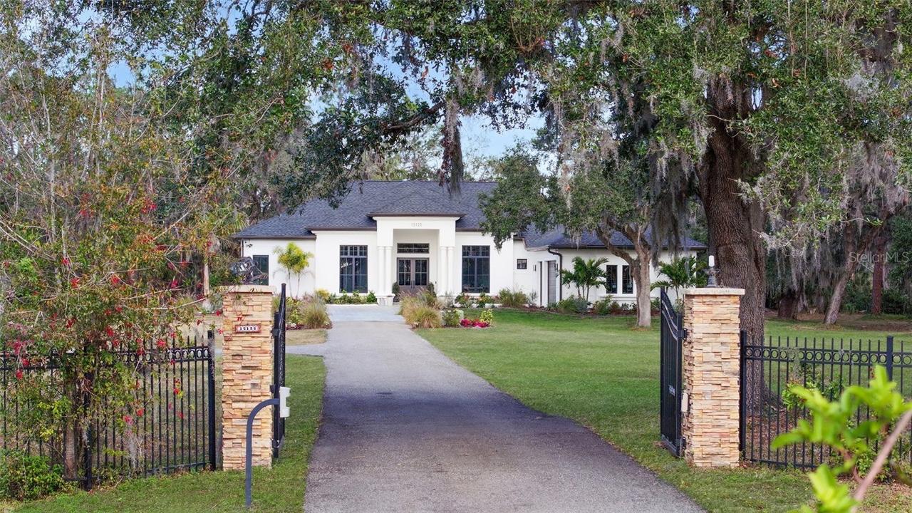 15125 Waterline Rd., Bradenton, FL 34212