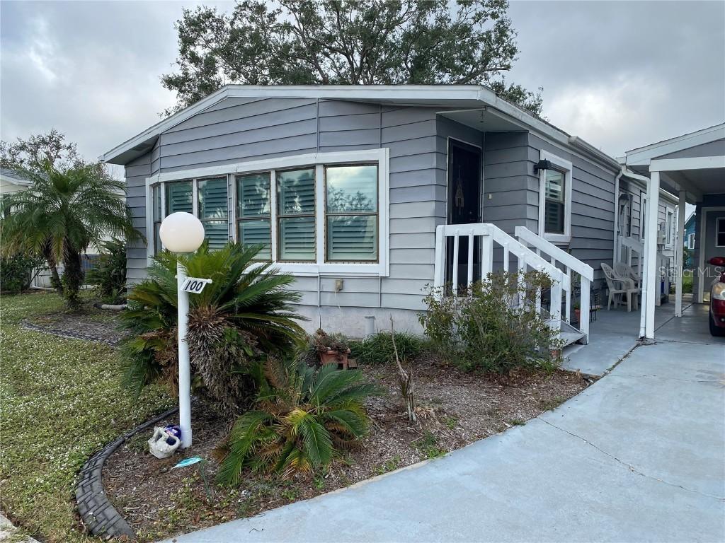100 Meadow Cir., Ellenton, FL 34222