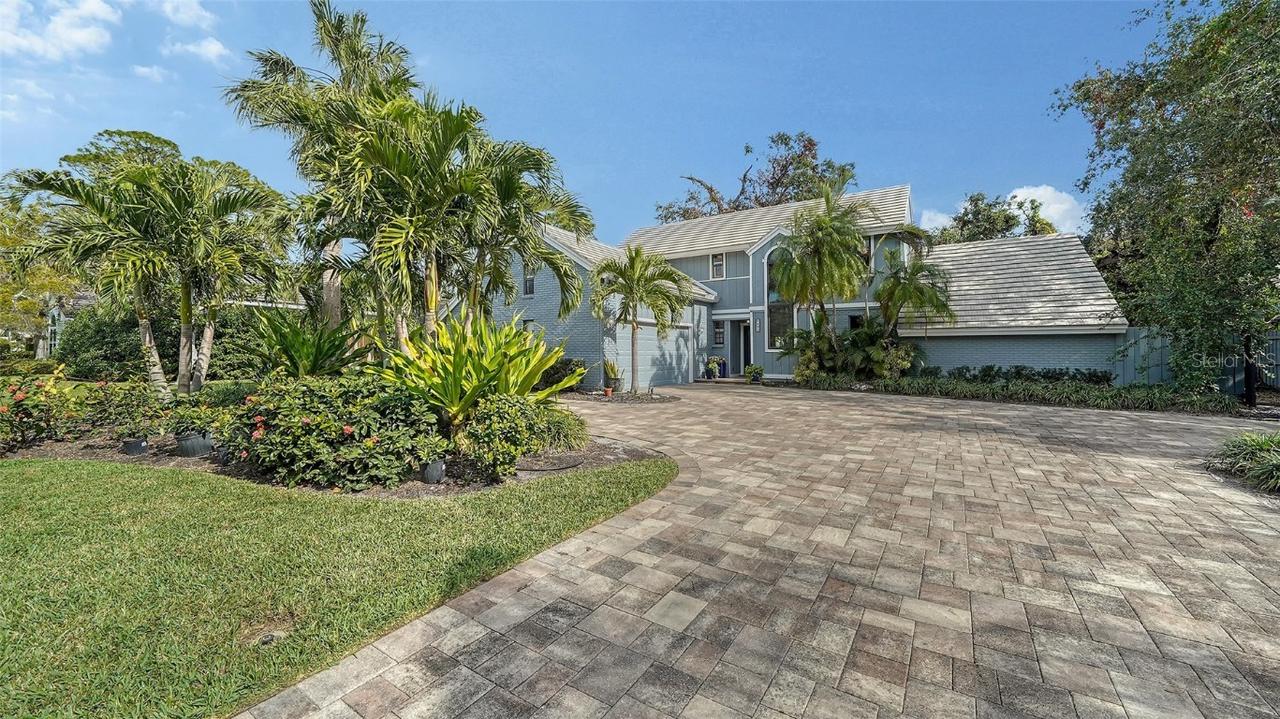 4892 Peregrine Point, Sarasota, FL 34231