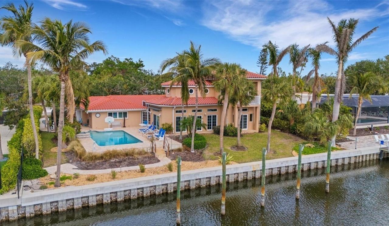 5376 Shadow Lawn Dr., Sarasota, FL 34242