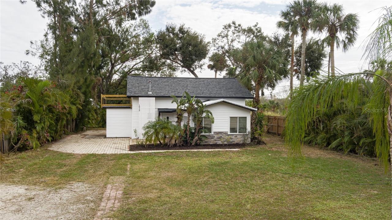 1818 49th St., Palmetto, FL 34221