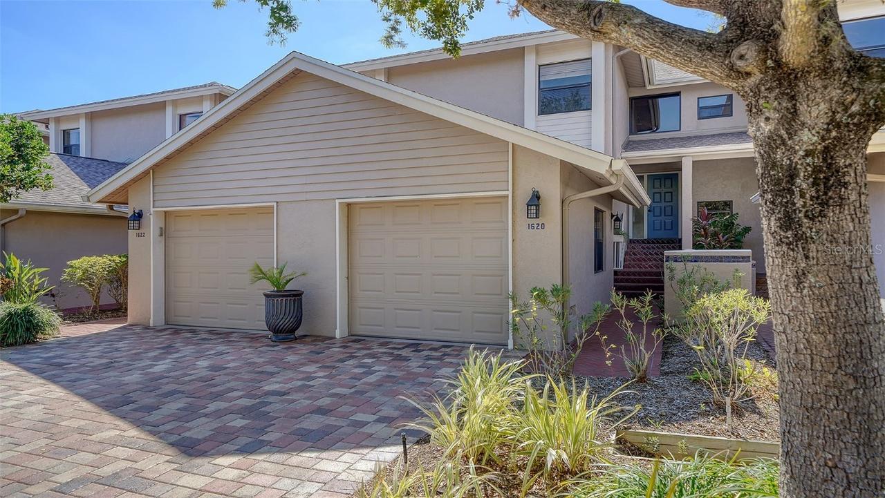 1620 Starling Dr. #204, Sarasota, FL 34231