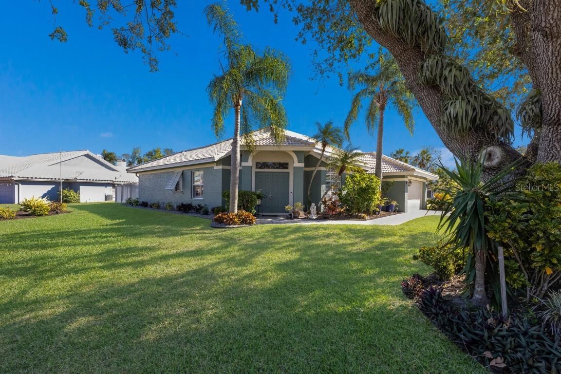 7203 41st Ct., Sarasota, FL 34243