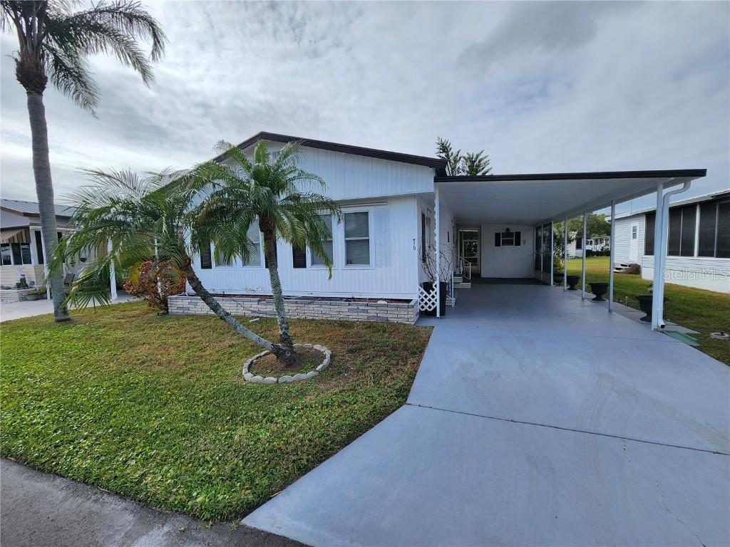 808 53rd Ave. #76, Bradenton, FL 34203
