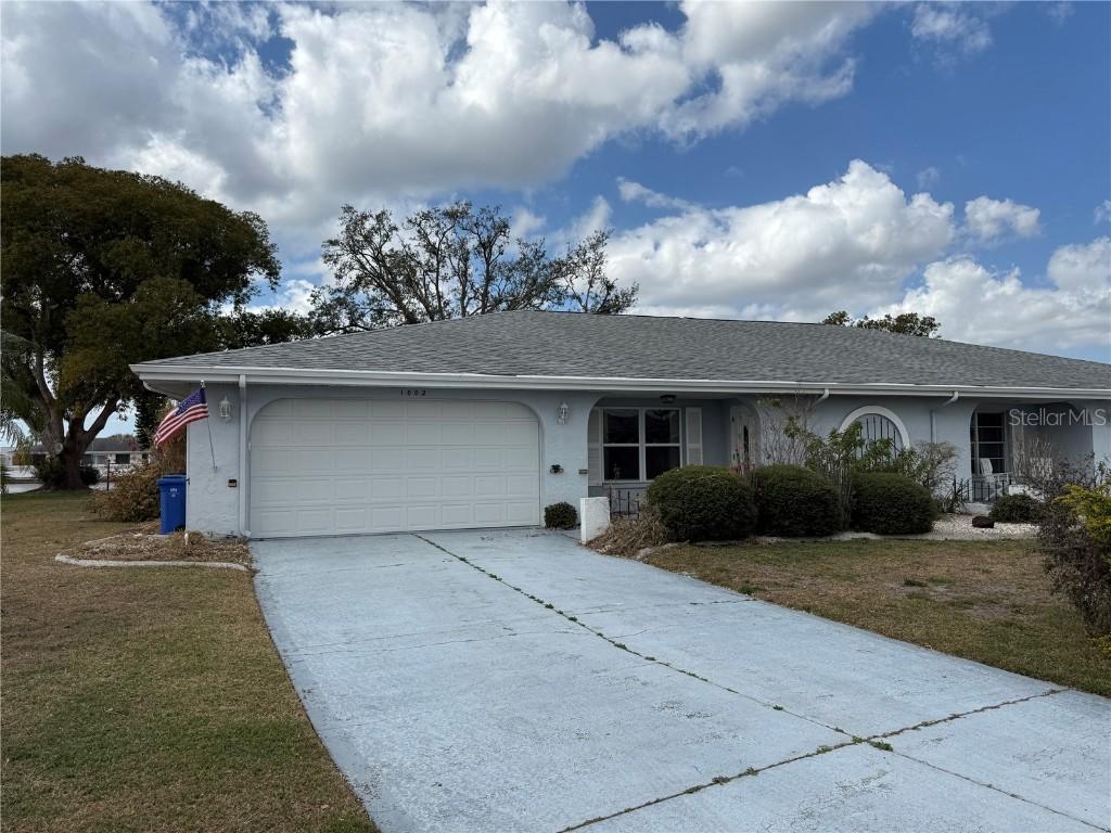 1002 Strawpocket Pl., Sun City Center, FL 33573