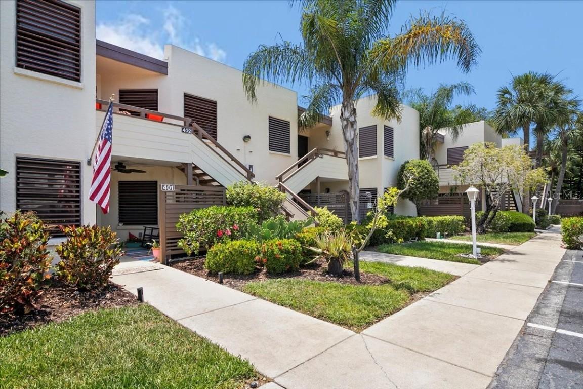 401 Spring Lakes Blvd., Bradenton, FL 34210