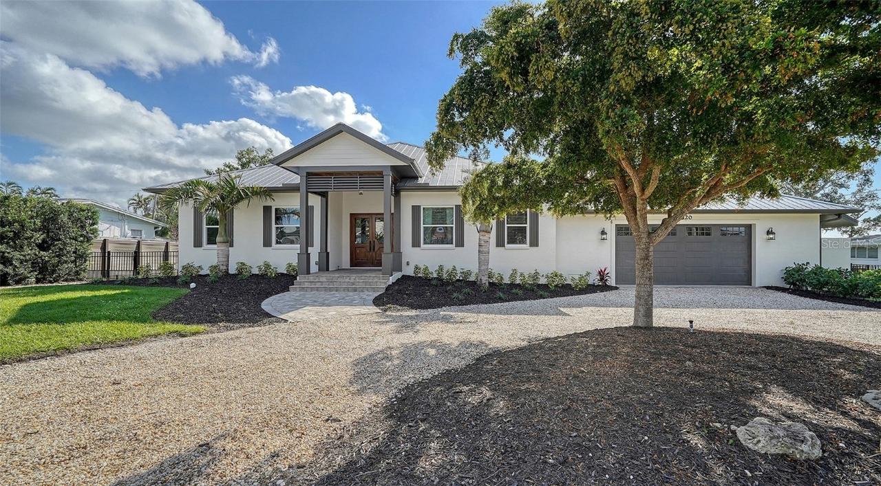 7820 Holiday Dr., Sarasota, FL 34231