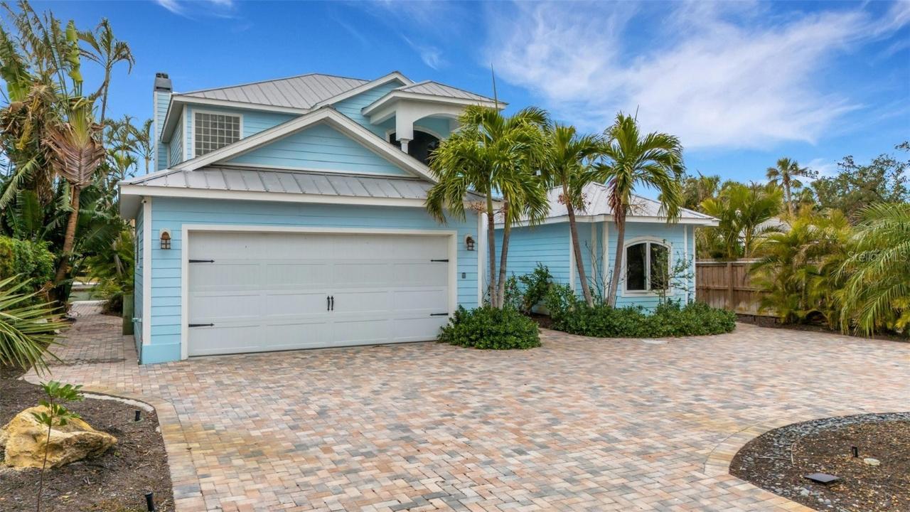 3532 Flamingo Ave., Sarasota, FL 34242