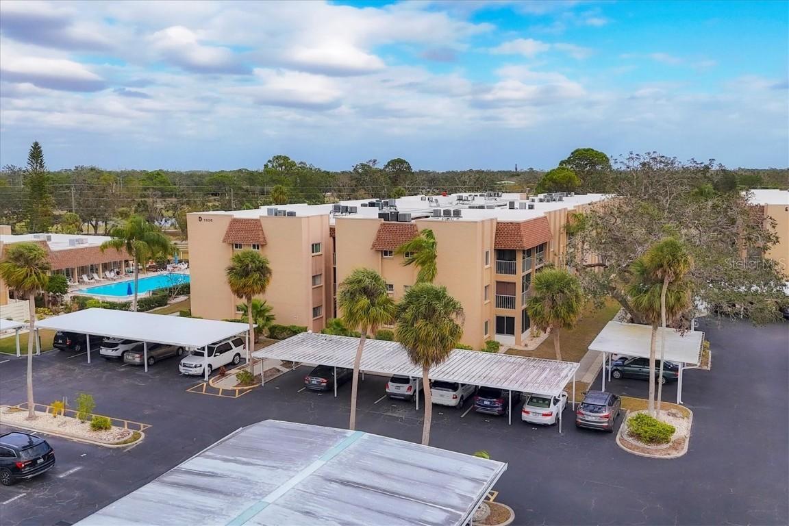 1330 Glen Oaks Dr. #268D, Sarasota, FL 34232