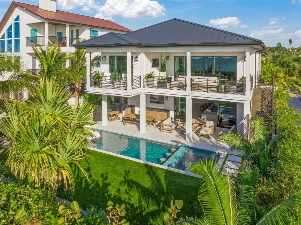 1707 Palma Sola Blvd., Bradenton, FL 34209