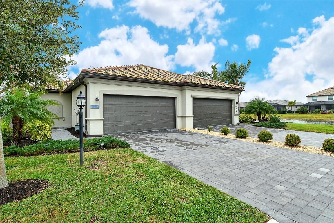 15910 Clear Skies Pl., Bradenton, FL 34211