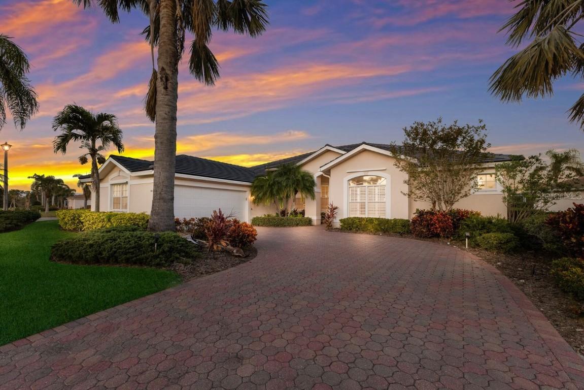 9441 Cedar Ridge Ln., Sarasota, FL 34238