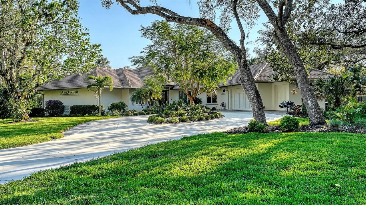3178 Dick Wilson Dr., Sarasota, FL 34240