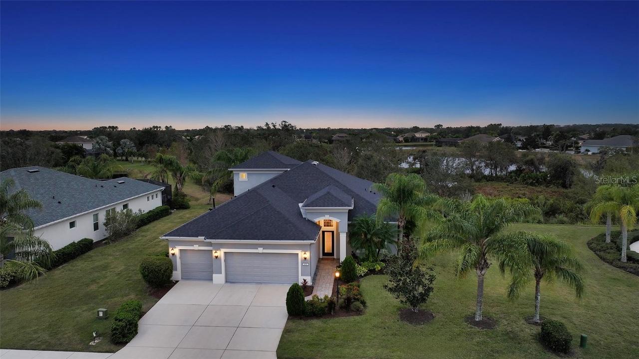 4651 Claremont Park Dr., Bradenton, FL 34211