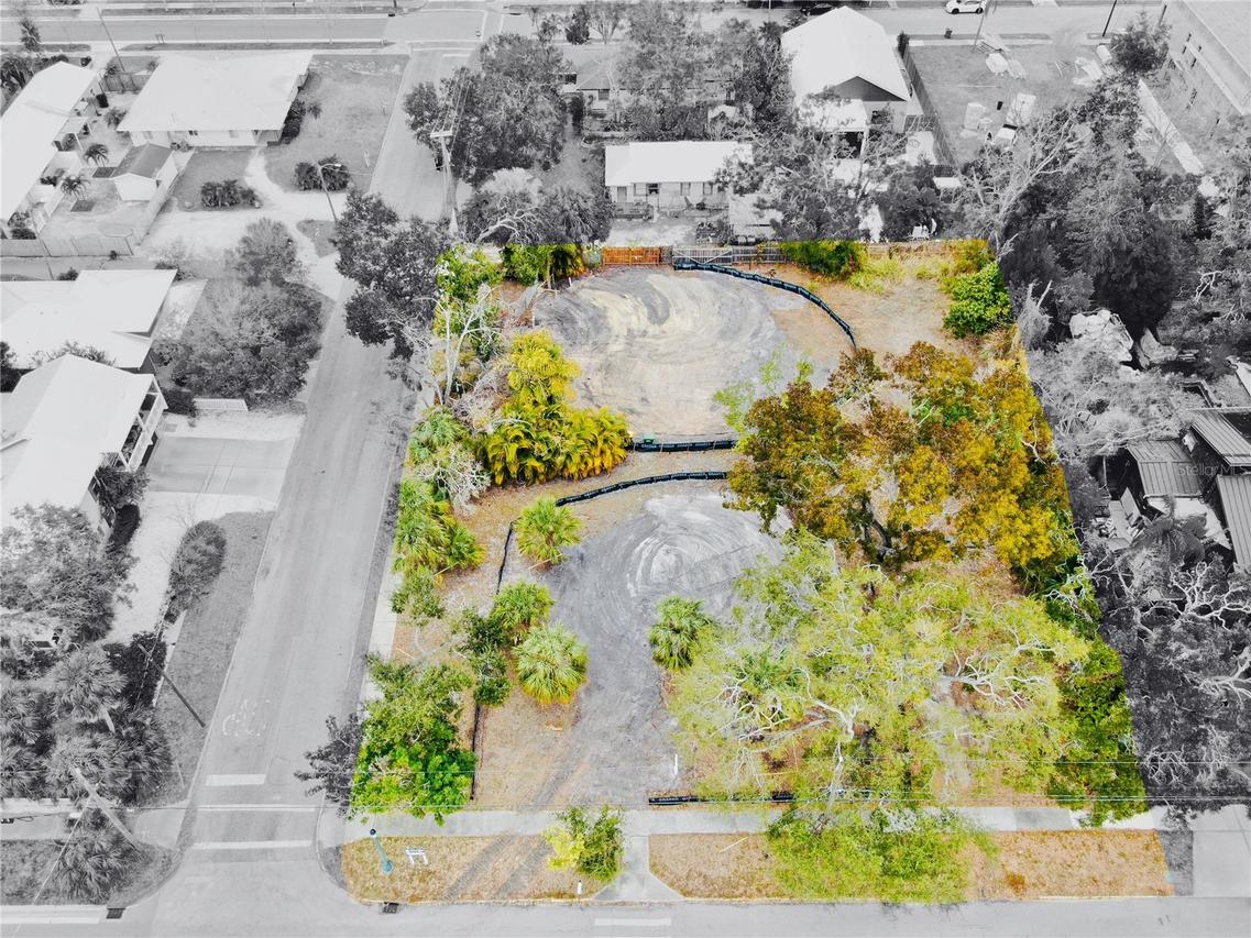 1705 6th St., Sarasota, FL 34236