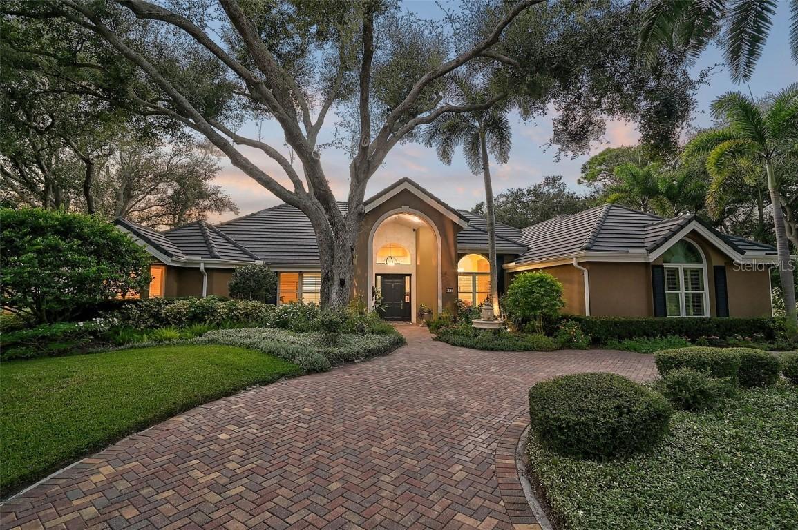 662 Fernwalk Ln., Osprey, FL 34229
