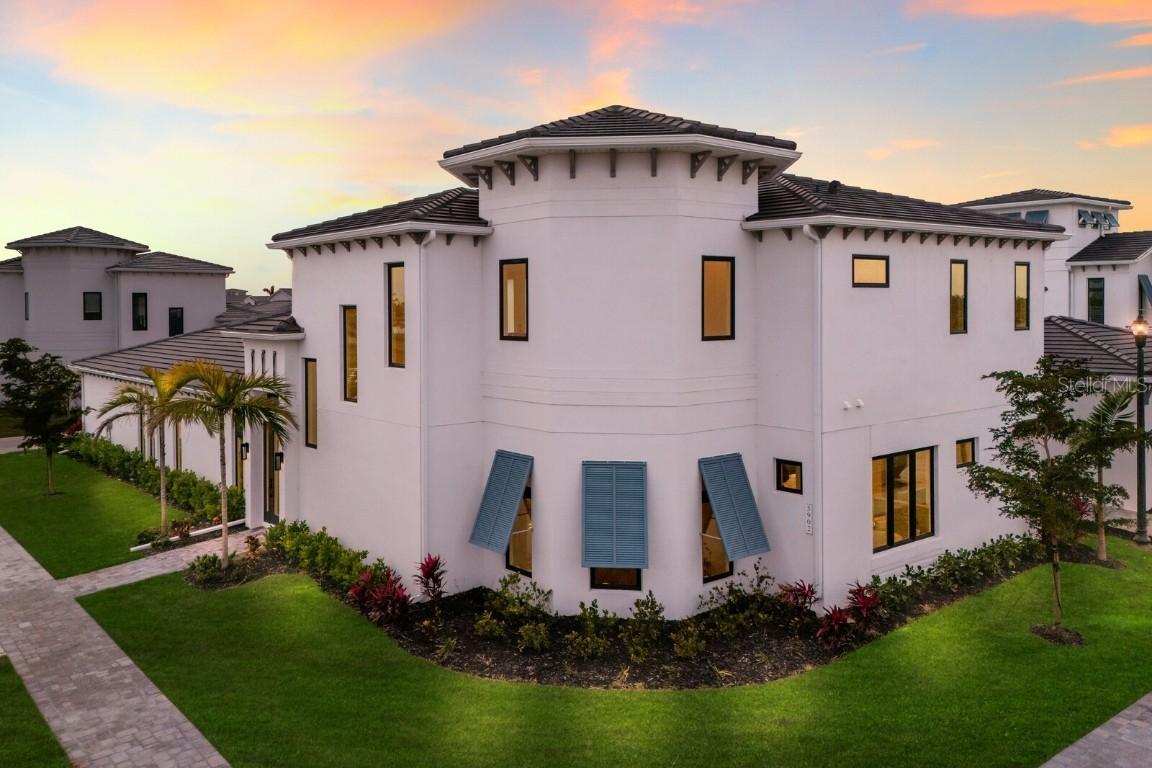 5902 Red Mangrove Ln., Bradenton, FL 34210