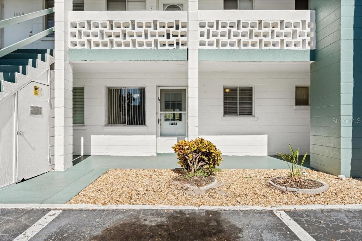 1853 Restful Dr. #L2, Bradenton, FL 34207