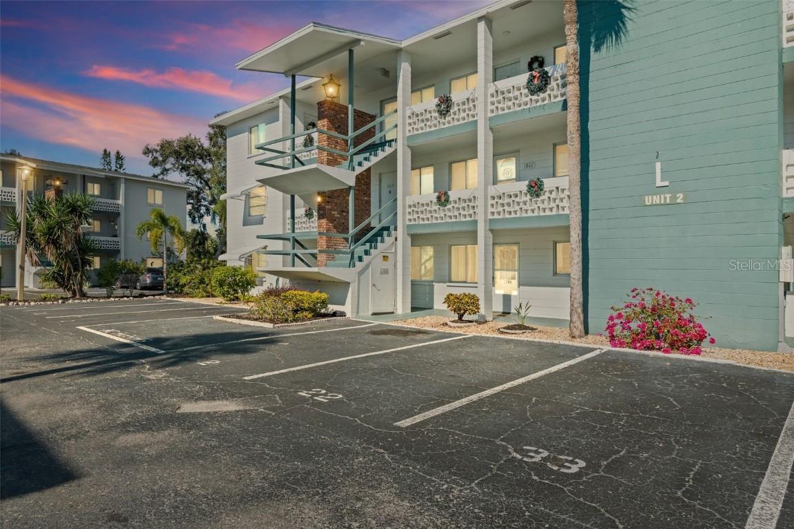 1853 Restful Dr. #L2, Bradenton, FL 34207