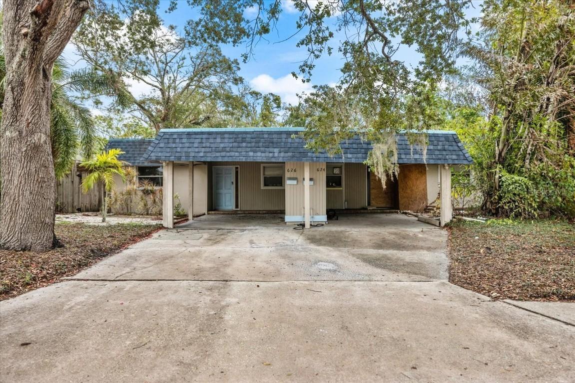 624 Goodrich Ave., Sarasota, FL 34236
