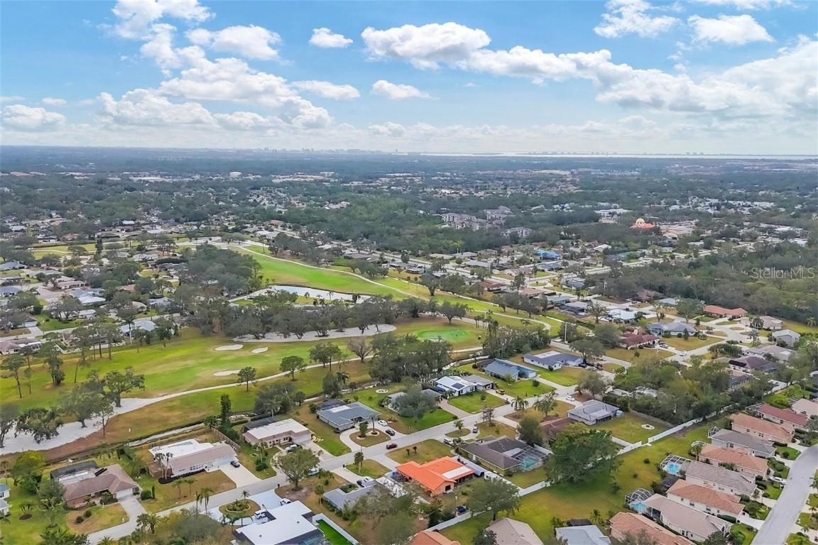 5006 W Country Club Dr., Sarasota, FL 34243