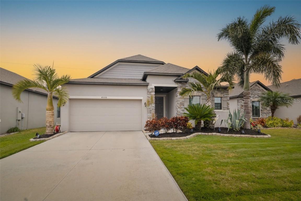 4506 Lindever Ln., Palmetto, FL 34221