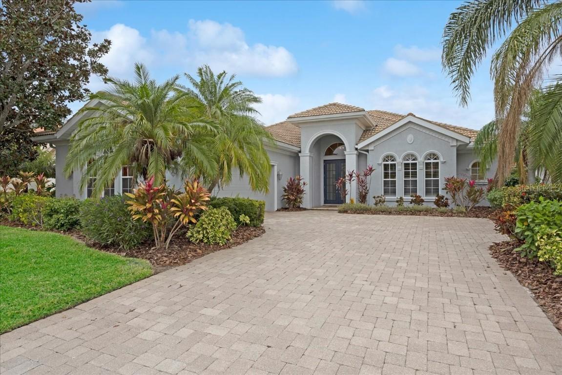 7019 Vilamoura Pl., Lakewood Ranch, FL 34202