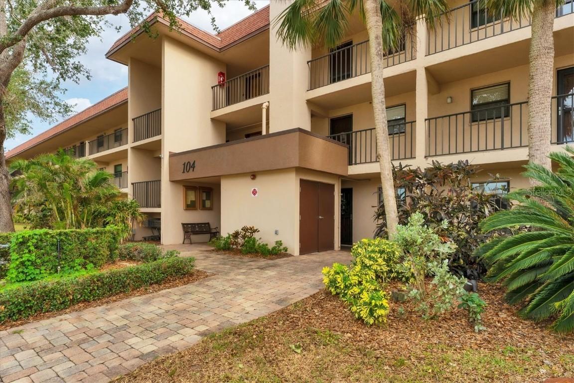 104 Capri Isles Blvd. #112, Venice, FL 34292