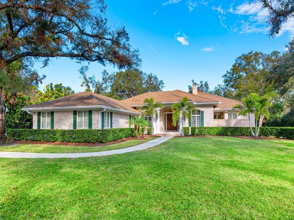 5544 Ashley Pkwy., Sarasota, FL 34241