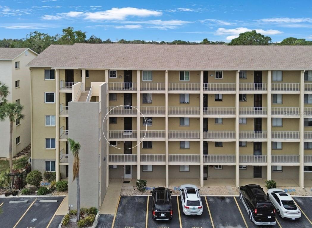 3622 Lake Bayshore Dr. #K302, Bradenton, FL 34205