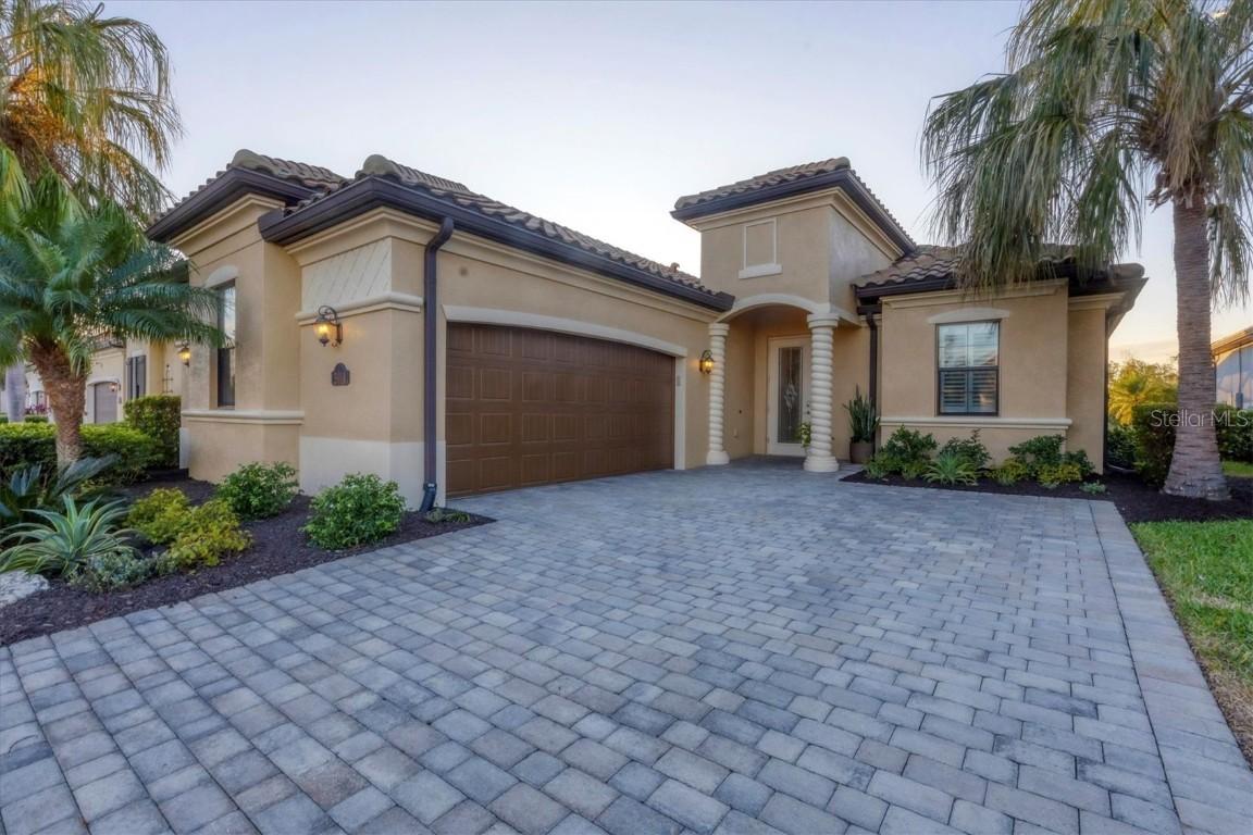 5914 Cessna Run, Lakewood Ranch, FL 34211