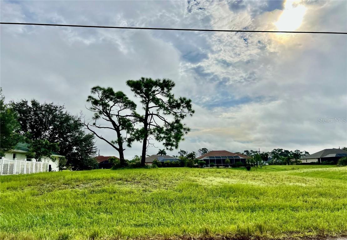 803 Rotonda Cir., Rotonda West, FL 33947