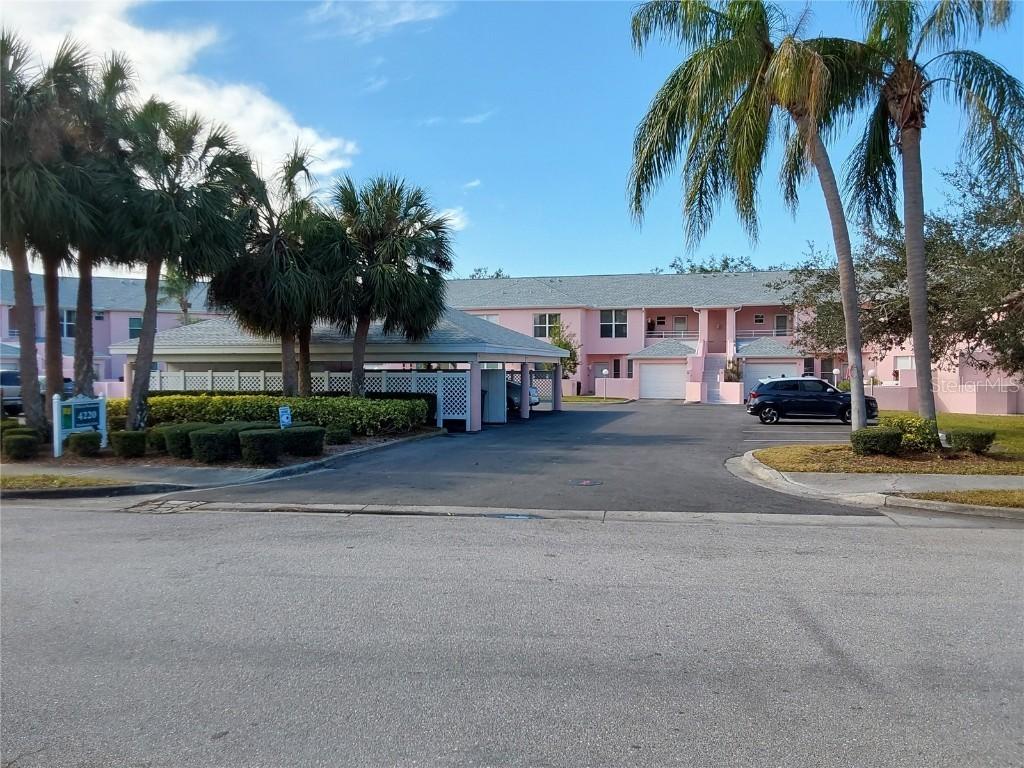 4220 Pinebrook Cir. #12, Bradenton, FL 34209