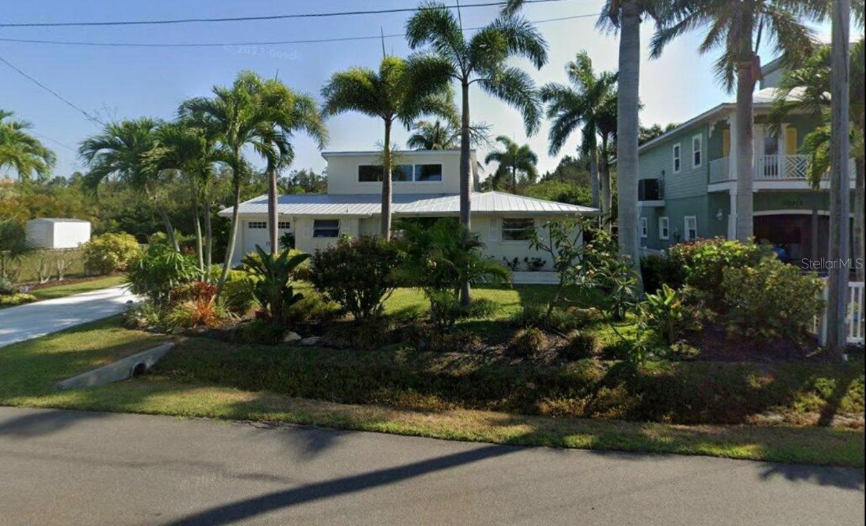 12216 42nd Ave Dr., Cortez, FL 34215