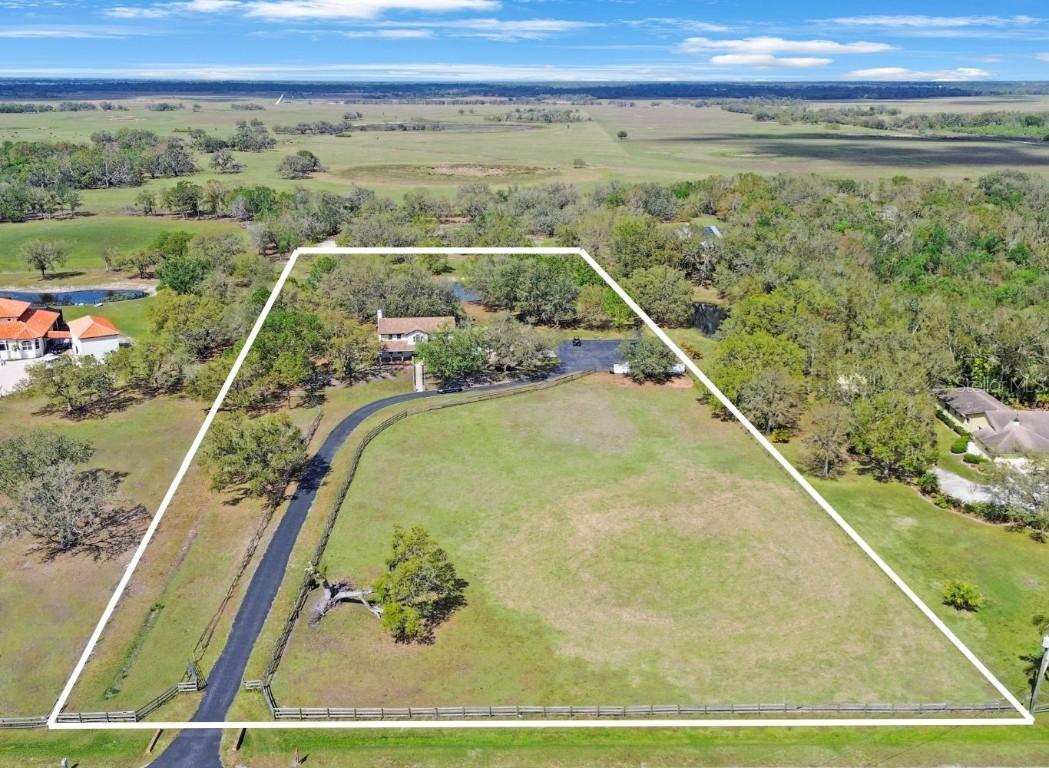 12001 Backwater Rd., Sarasota, FL 34240