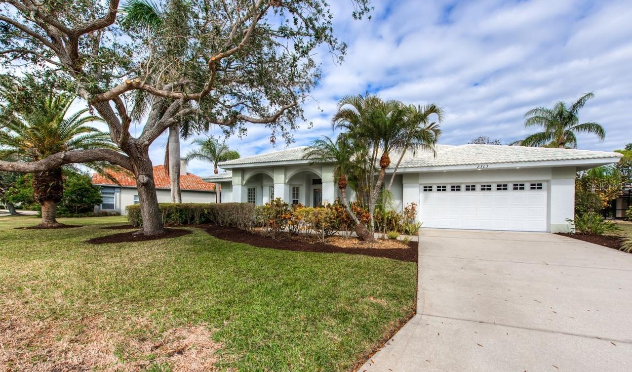 8303 Deerbrook Cir., Sarasota, FL 34238