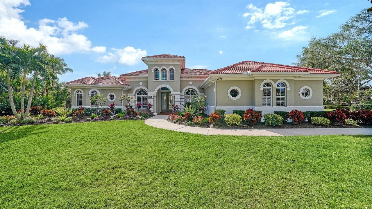 8122 Lone Tree Glen, Lakewood Ranch, FL 34202