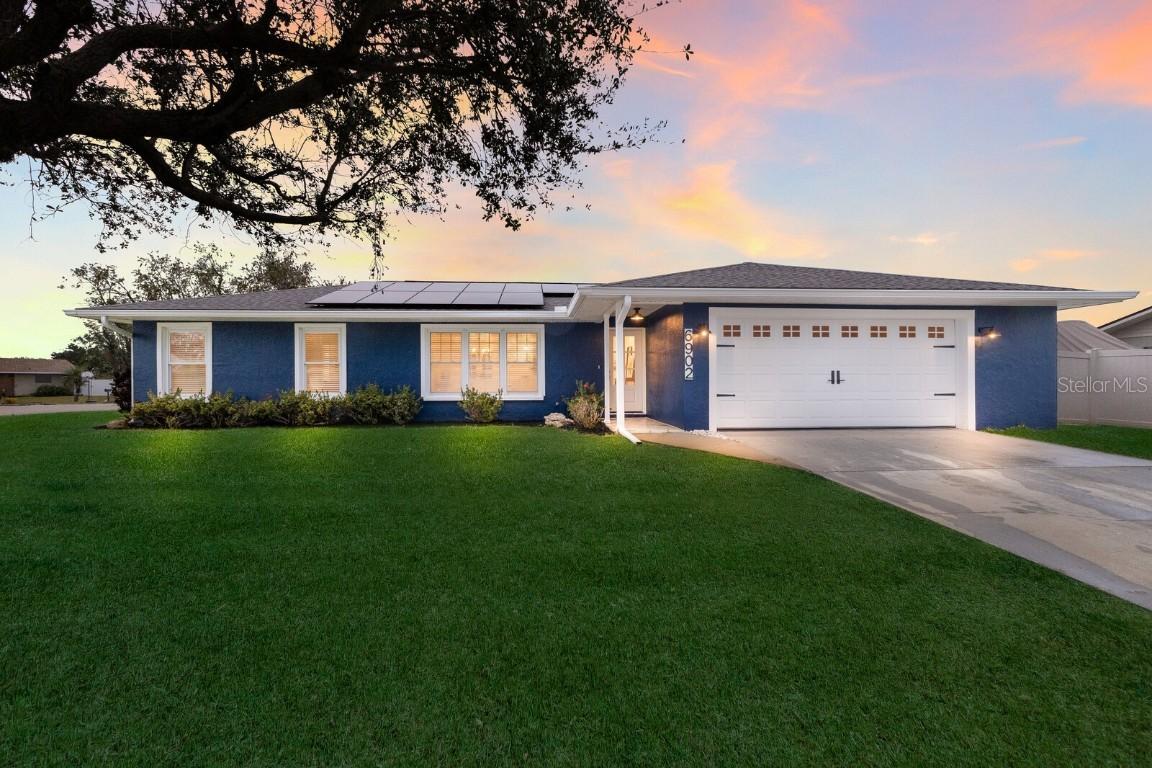 6902 W 22nd Ave., Bradenton, FL 34209