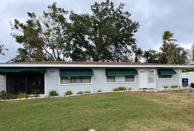 1827 Towhee Ln., Sarasota, FL 34231