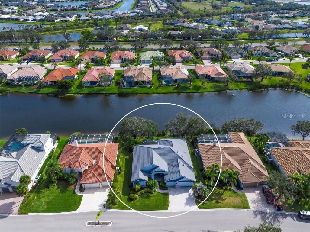 2905 Seasons Blvd., Sarasota, FL 34240