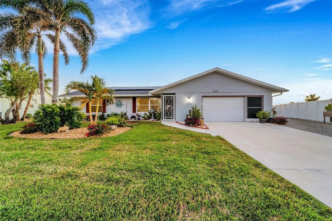 4430 Wynkoop Cir., Port Charlotte, FL 33948