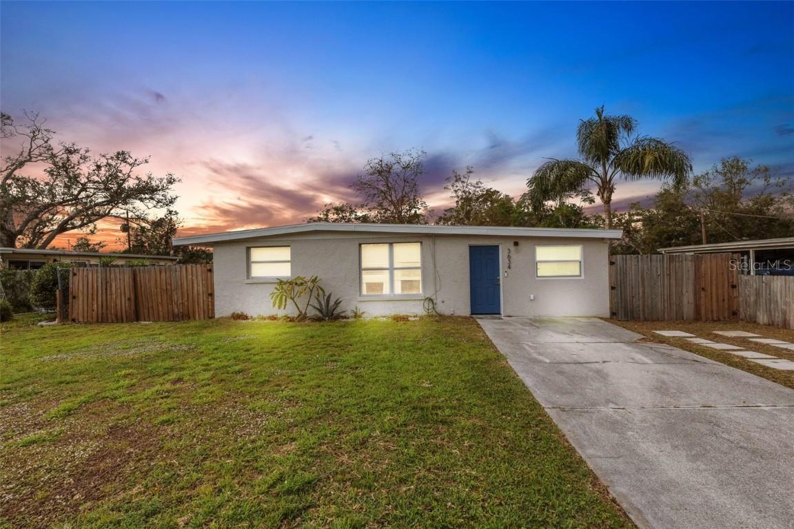 3634 Lokai Pl., Sarasota, FL 34232